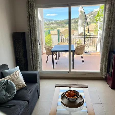 Holiday home Hola Casa